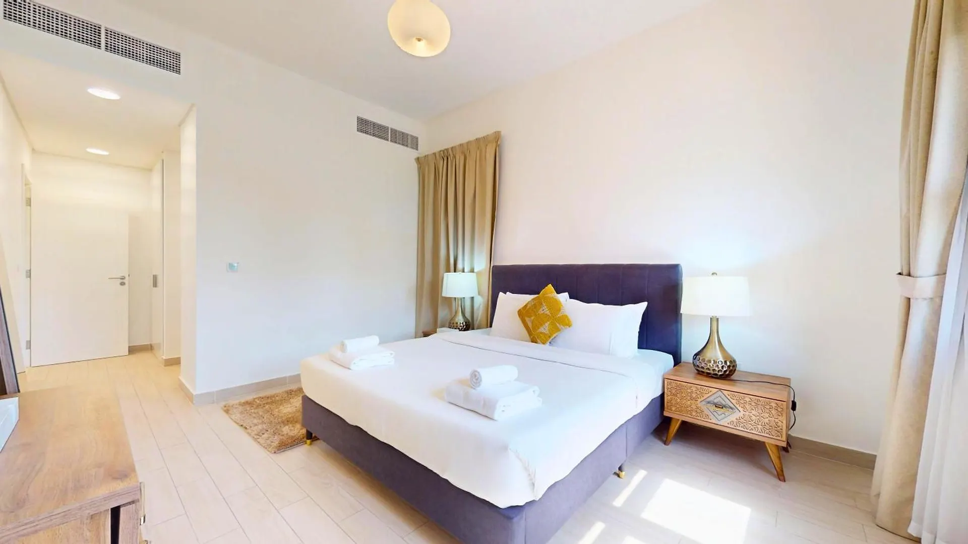 Sophisticated Designed 2Br, Furnished In Jge Apartment Dubai United Arab Emirates